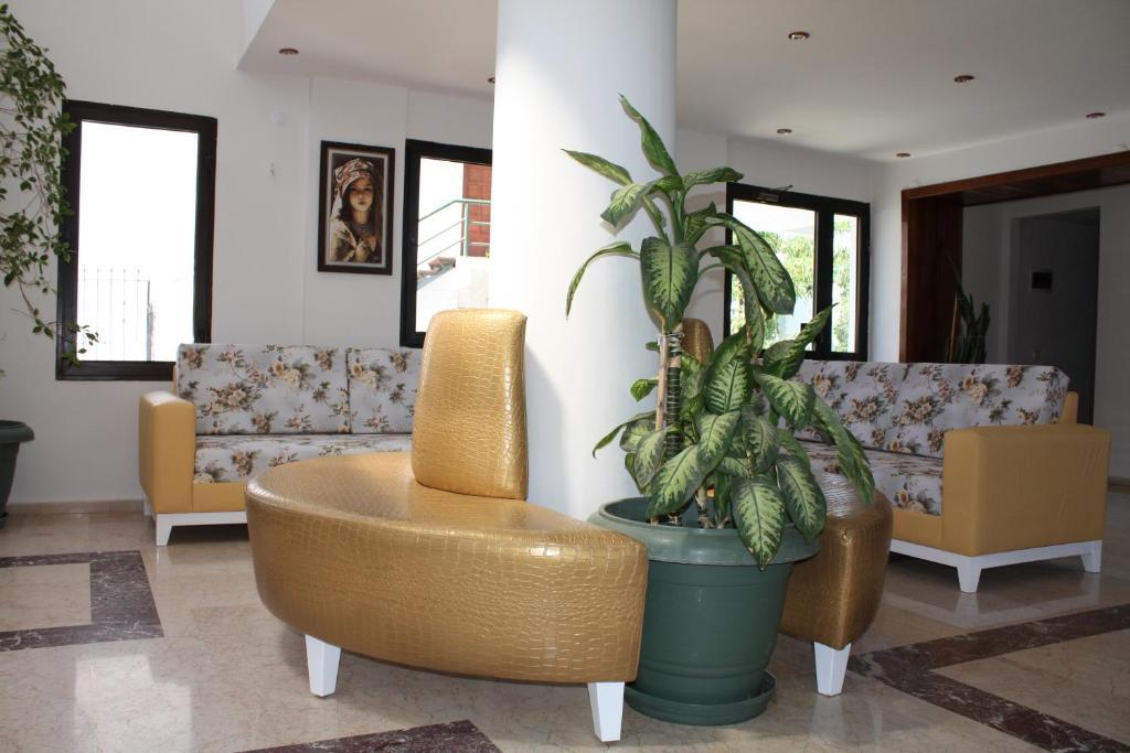 Bronze Hotel Gumbet