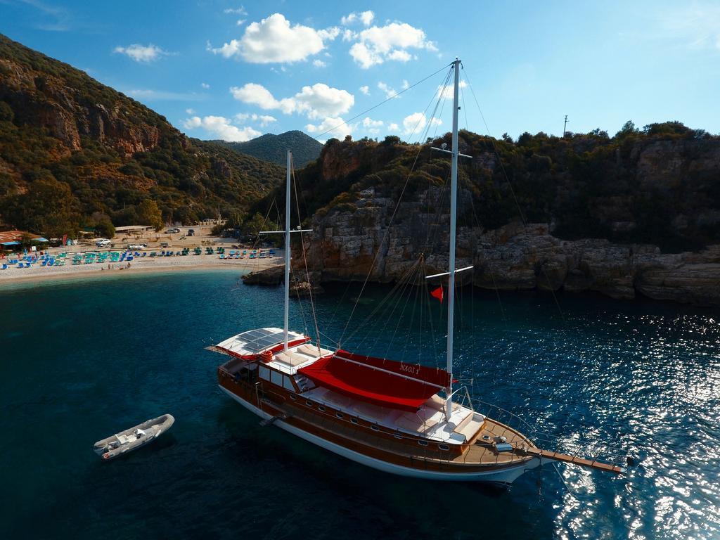  Blue Cruise