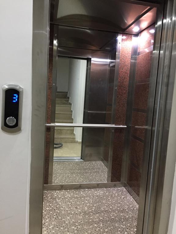 Apartment Can Residence