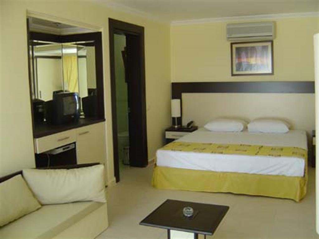 Hotel Bella Garden Golturkbuku