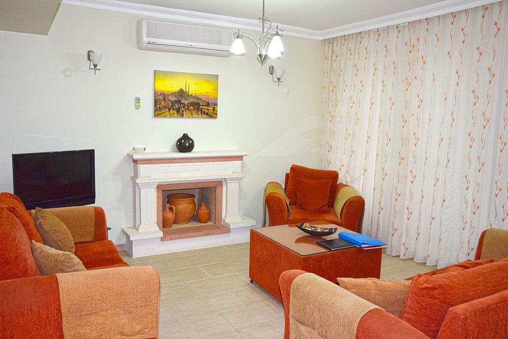 Orka Golden Trio Villa *