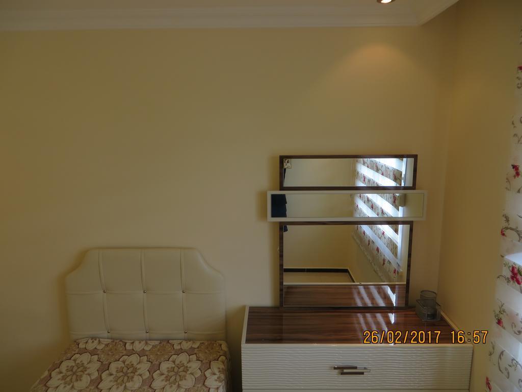 Yilmaz Delux-2 *