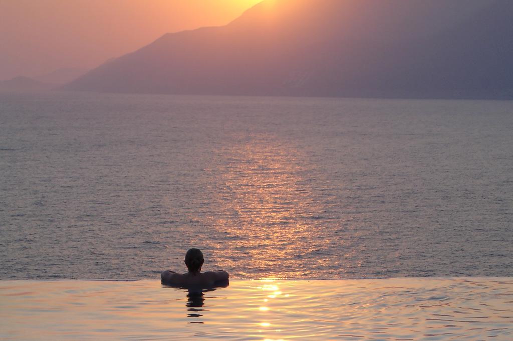 Luxury Caretta Villa