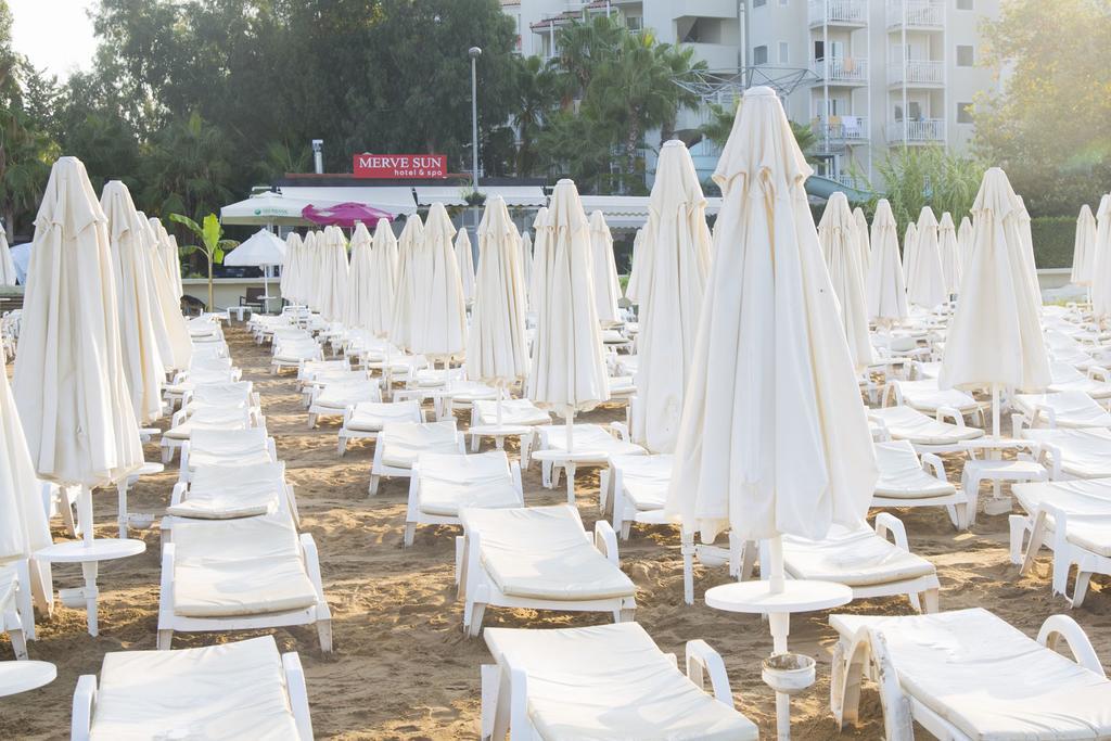Merve Sun & Side