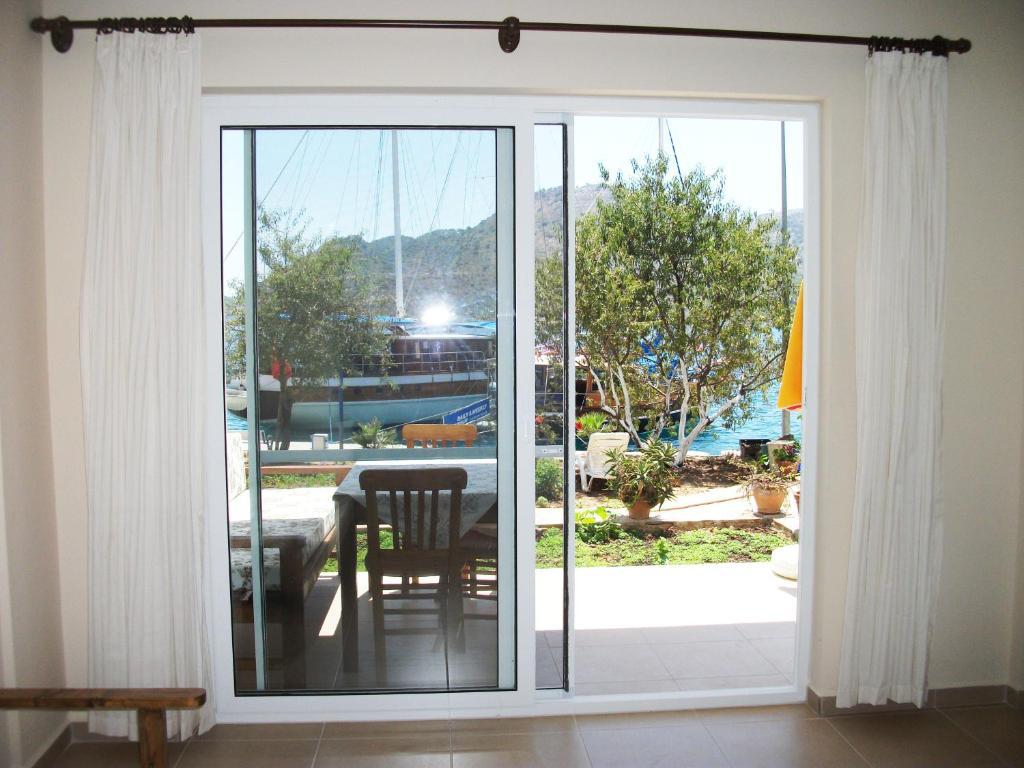 Unlu Apart Apartment