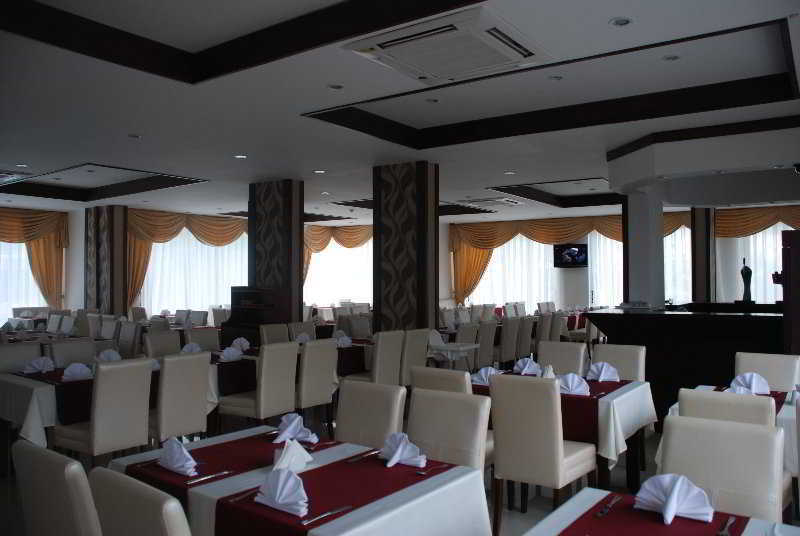 Epic Hotel 3*