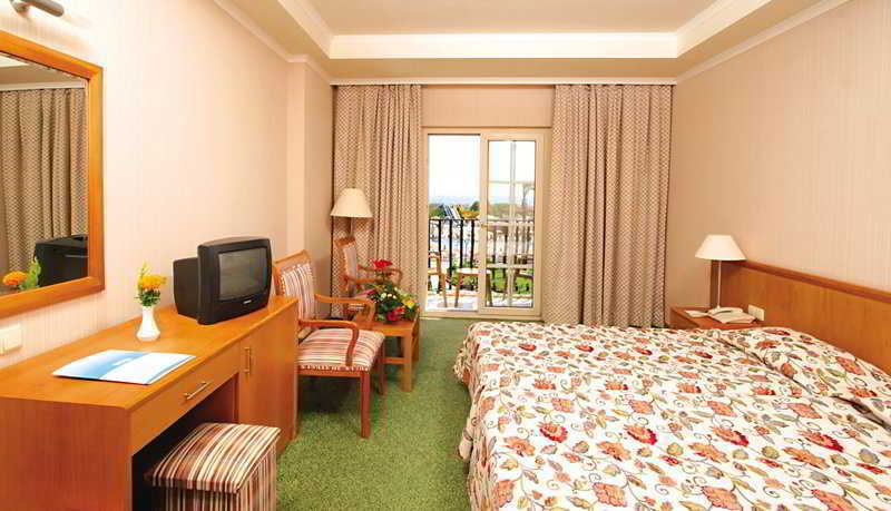 Hotel Justiniano Wish Side 4*