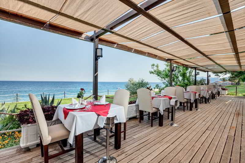 Tac'un Nisa Resort 3*