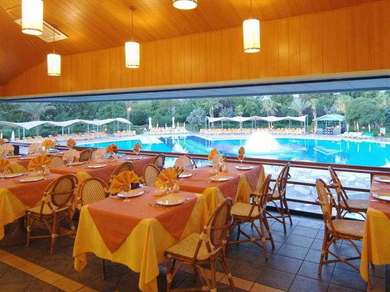 Queen's Park Le Jardin 5*