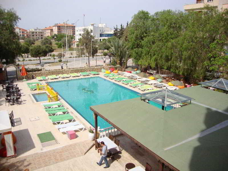 Panormos Hotel 3*