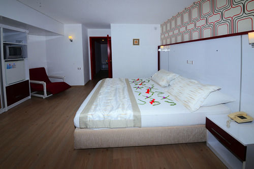 Hotel Pirat 3*