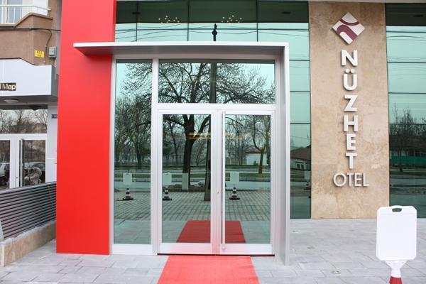 Nuezhet Kayseri