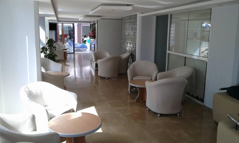 Rosella Hotel 3*