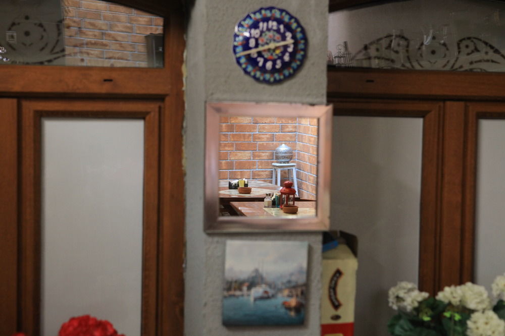 Tom Square Boutique 2*