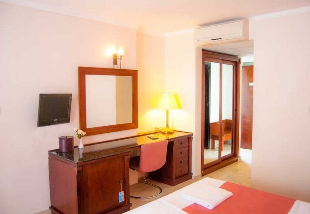 Hotel Bodrum Sofabed 2*