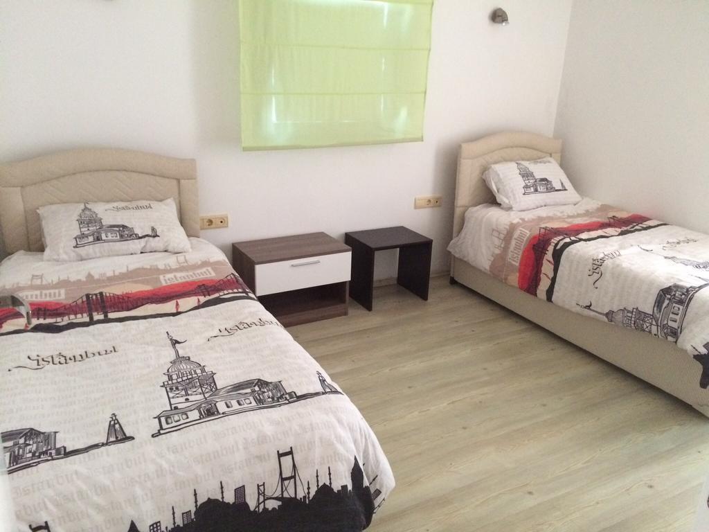 Golf Apartment *