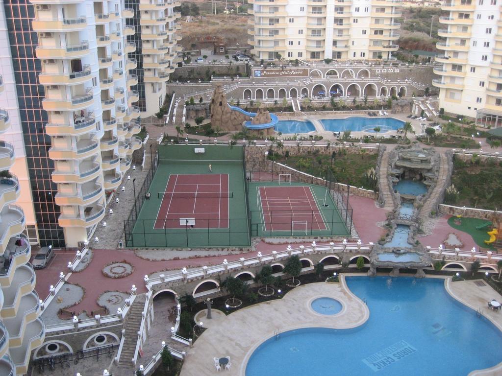 Paradise Hill Apartment *