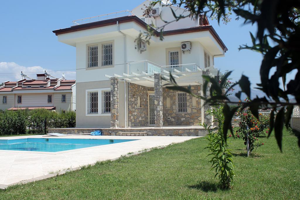 Lale Apartment *