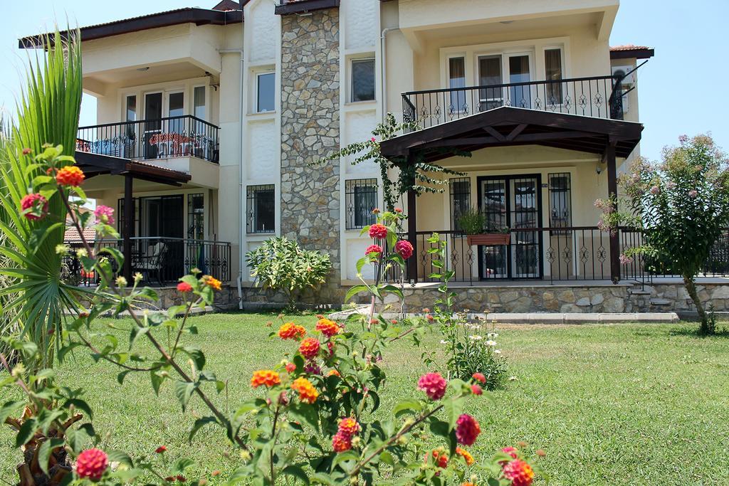Lale Apartment
