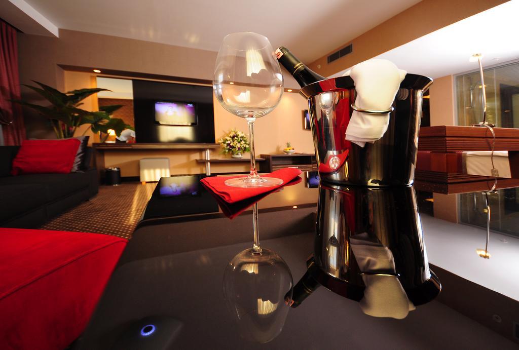 Hotel Ramada Plaza By Wyndham Izmit 5*