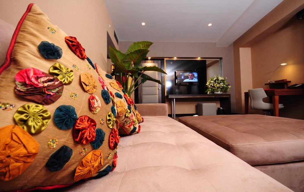 Ramada Plaza By Wyndham Izmit 5*