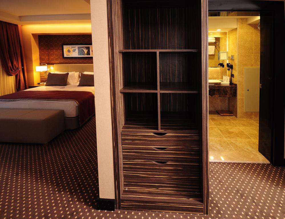 Hotel Ramada Plaza By Wyndham Izmit