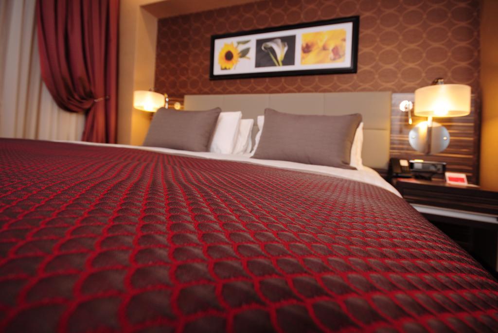 Hotel Ramada Plaza By Wyndham Izmit 5*