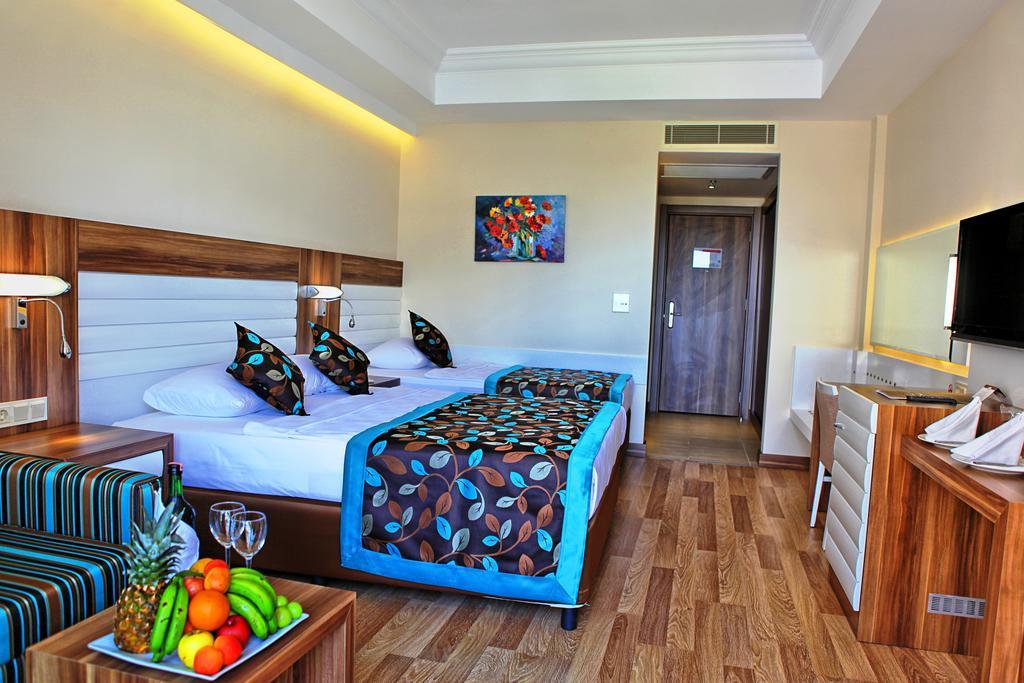 Hotel Dizalya Palm Garden