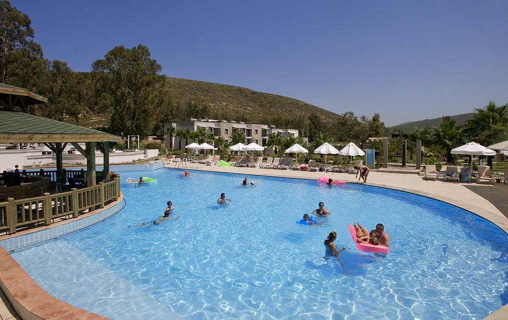 Bay & Guvercinlik (Bodrum)