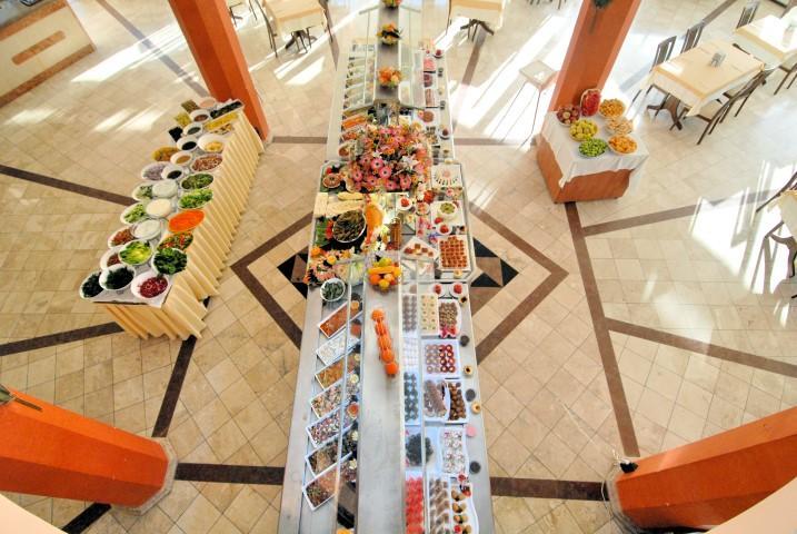 Club Dizalya Hotel