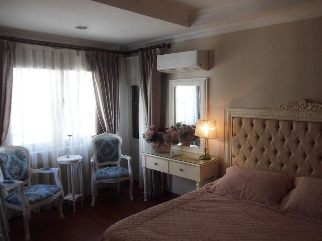 Daphne Hotel 4*