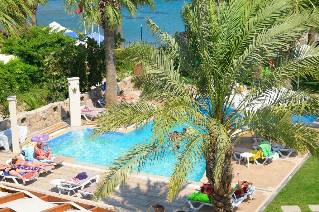 My Marina Select Hotel 2*
