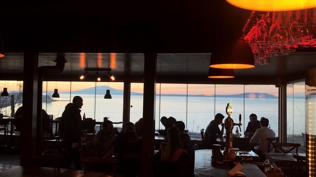 Miro Mara Boutique & Lounge Bar