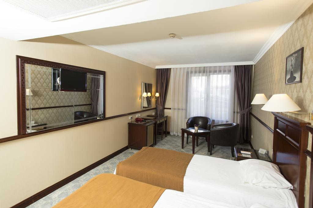 Topkapi Inter Hotel 4*