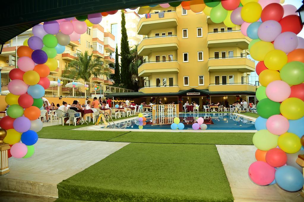 Gold Twins Family Hotel 3*