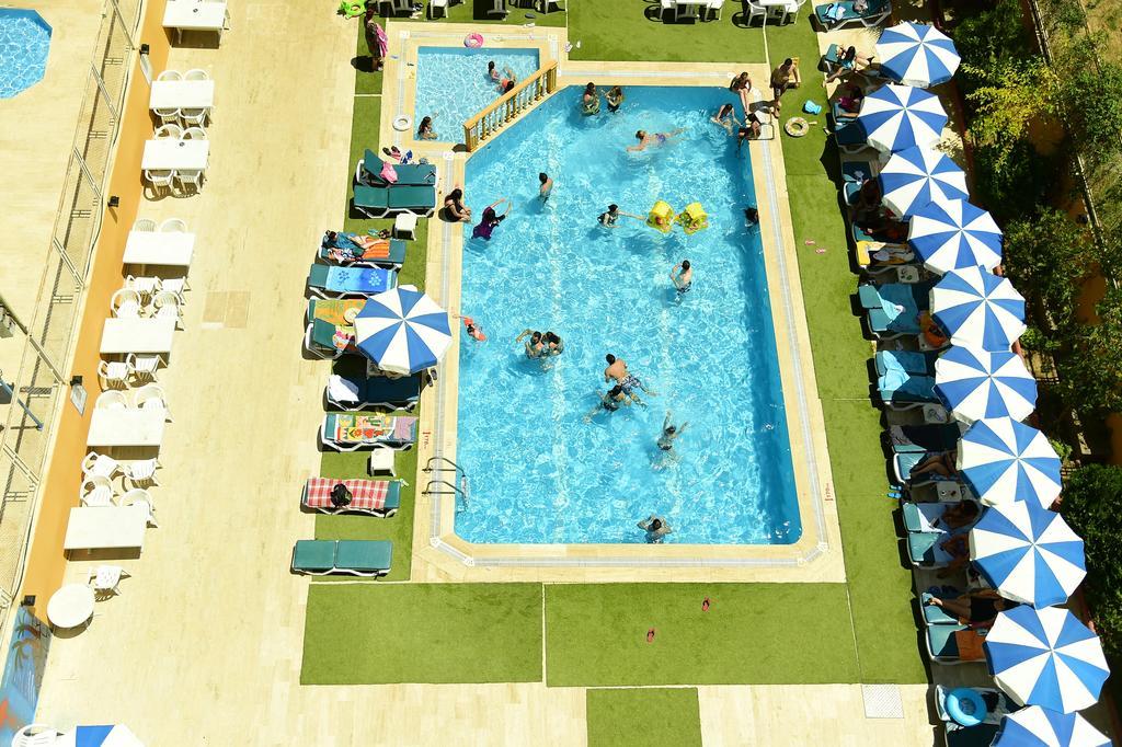 Gold Twins Family Hotel 3*
