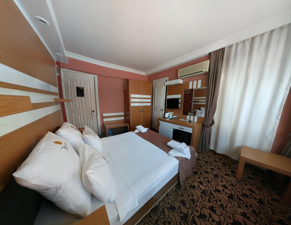 Monte Hotel 2*
