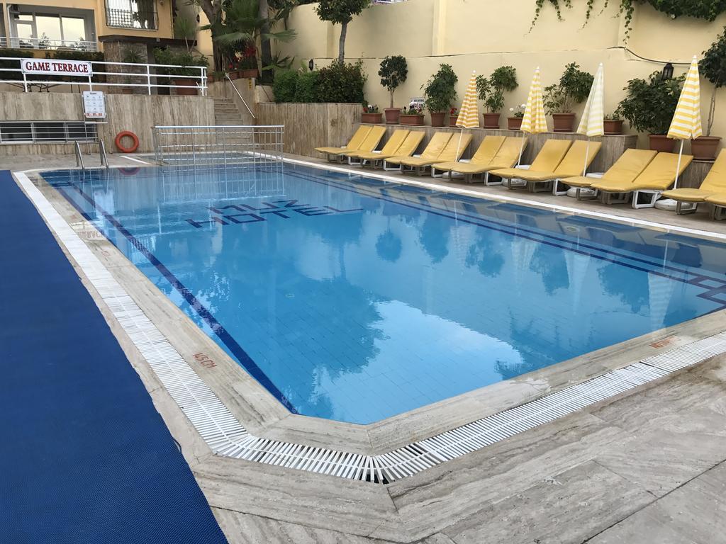Muz Hotel 2*