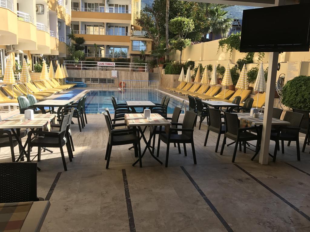 Muz Hotel