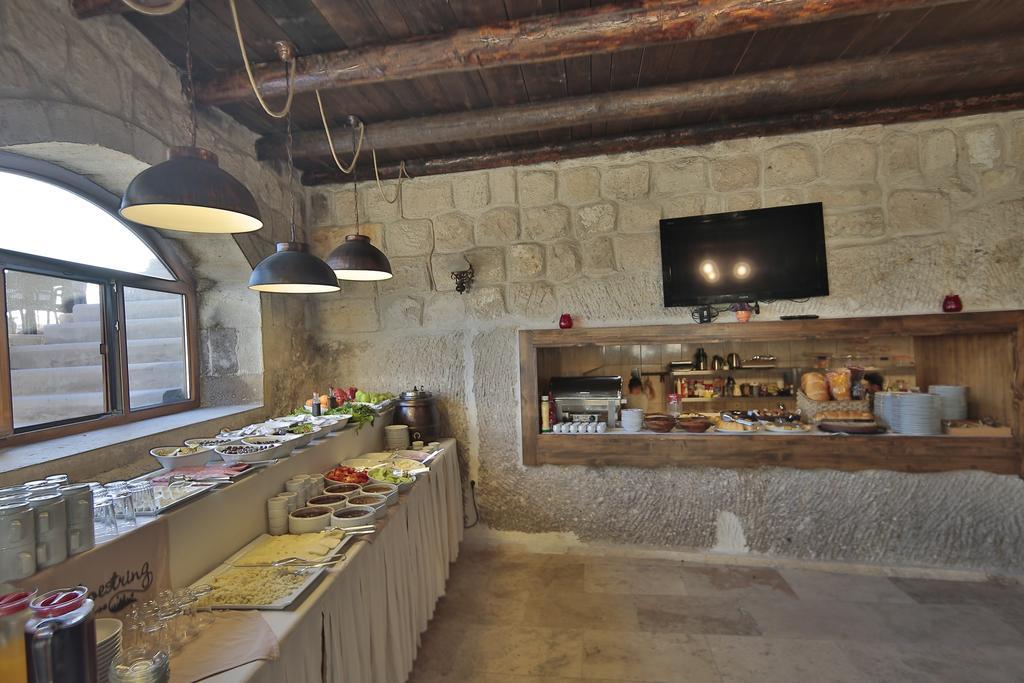 Hotel Shoestring Cave House