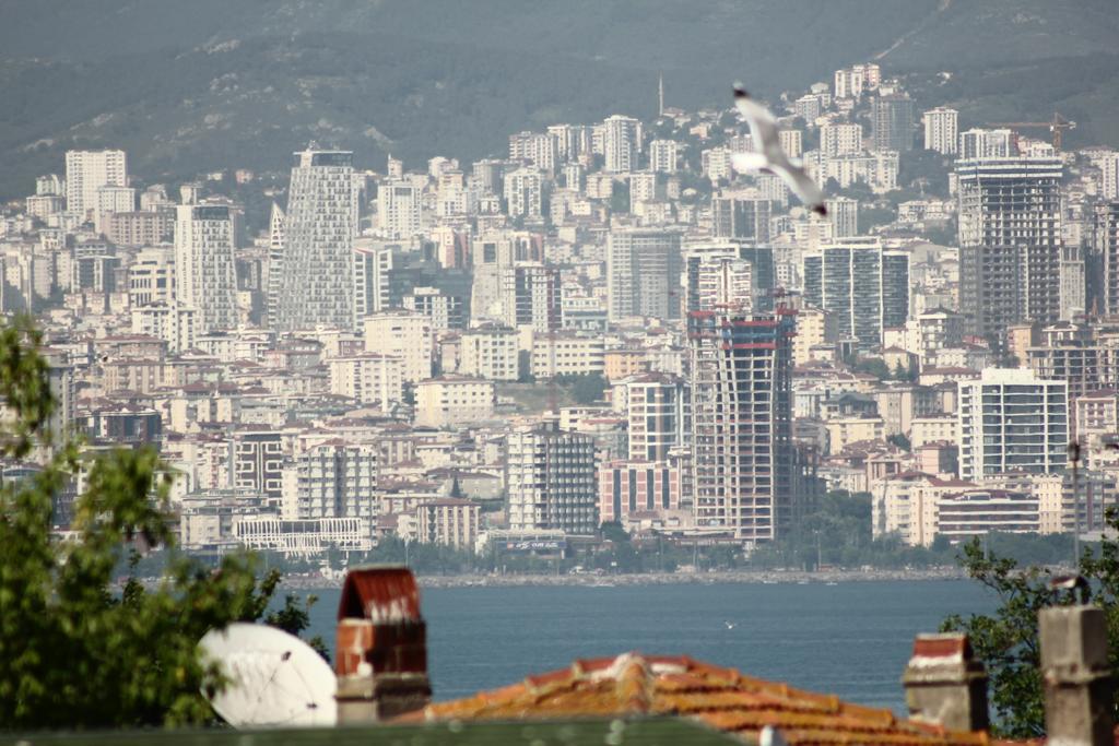Bueyuekada - Yeni 2* Adalar