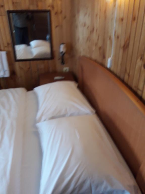 Efua Hotel