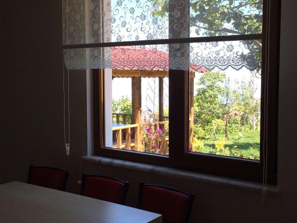 Apartment Menekse 2 *