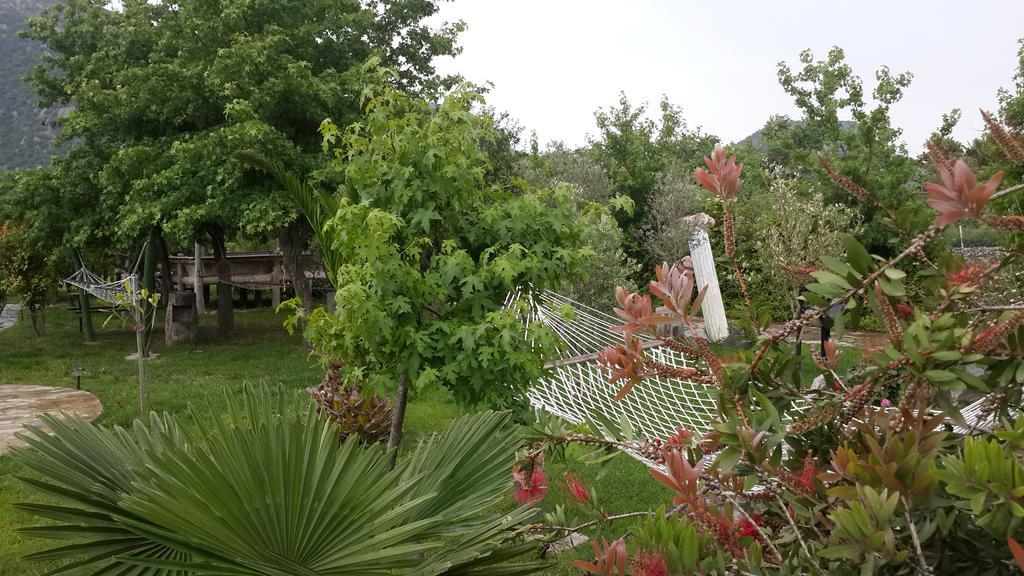 Bahaus Hotel 4*