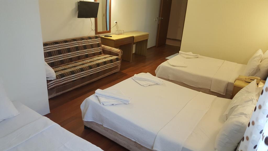 Hotel Berlin 2*