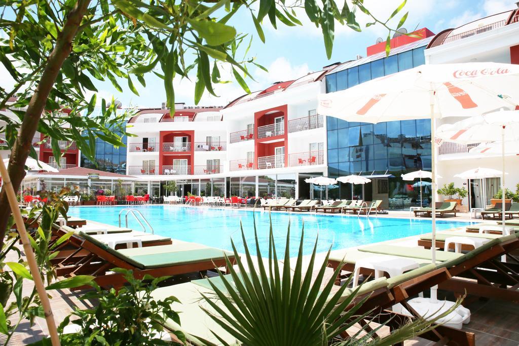 Hotel Rose Side