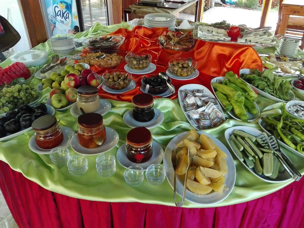 Rosemary Bed & Breakfast 4*