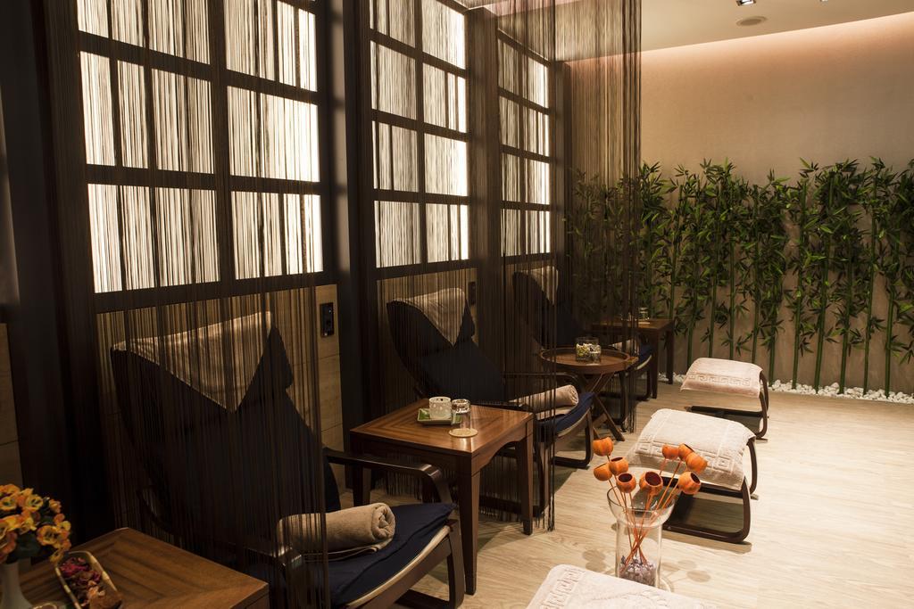 Midas Hotel 4*