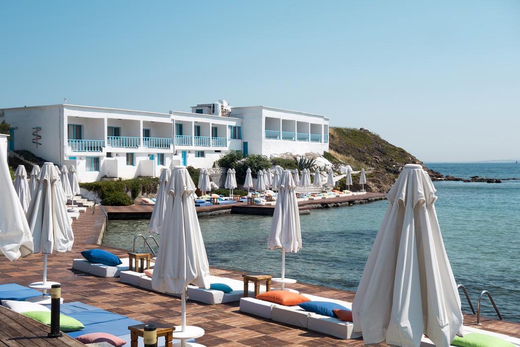 Pelagos Hotel *