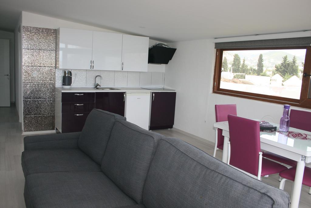 Sayli Homestay *
